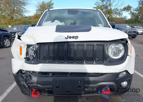 2023 Jeep Renegade Trailhawk 4X4 z USA, uszkodzony, nr VIN ZACNJDC15PPP55001